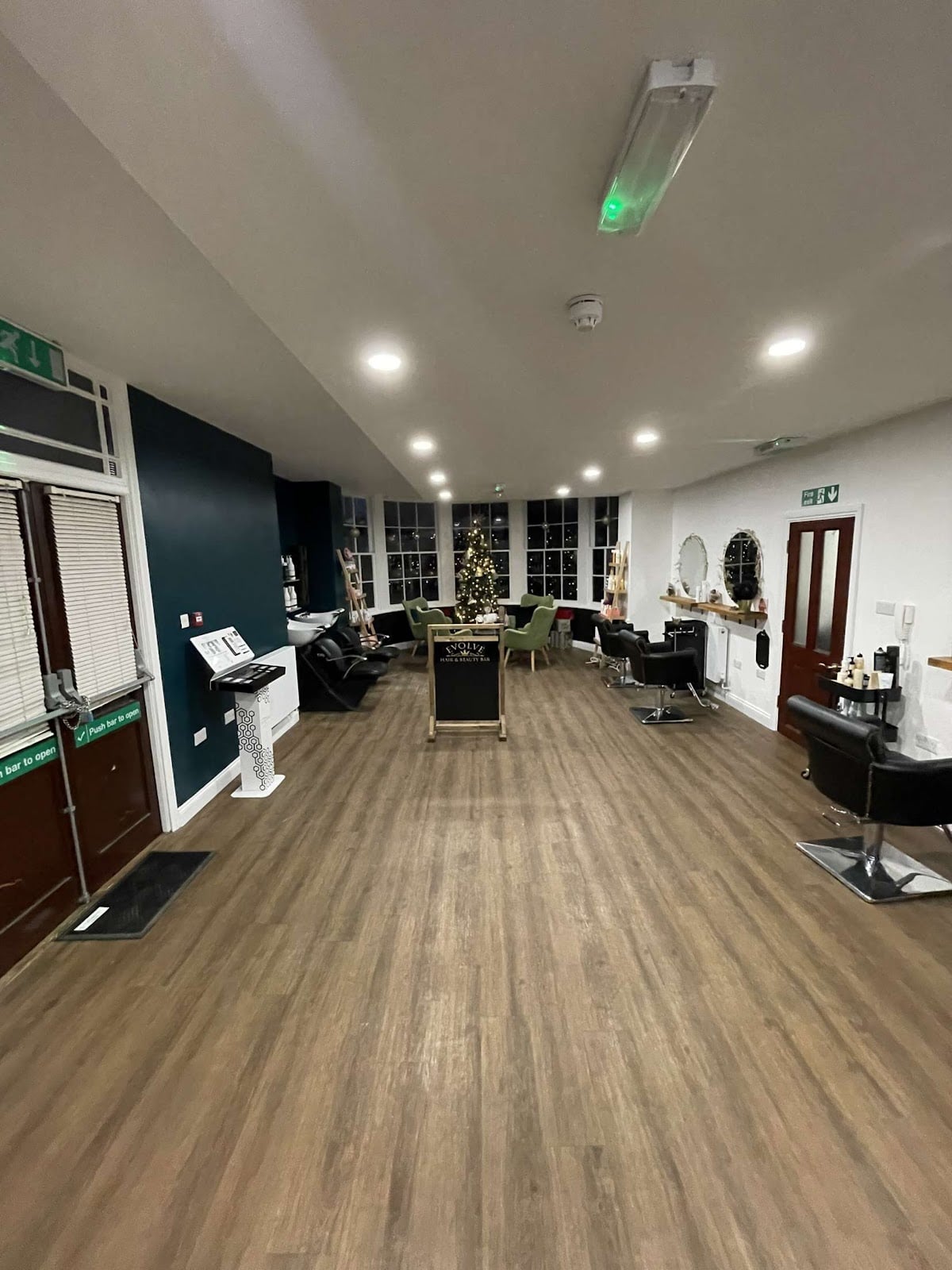 Evolve Salon