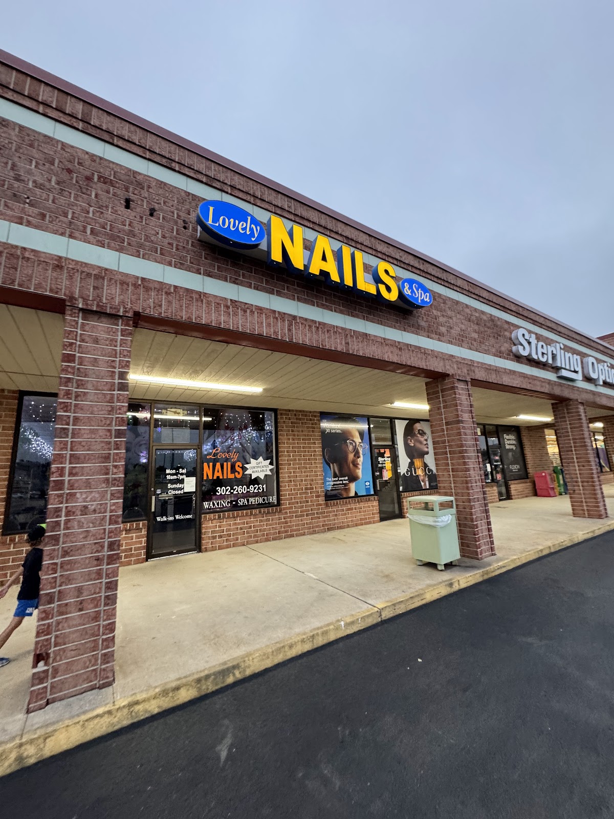 Lovely Nails & Spa