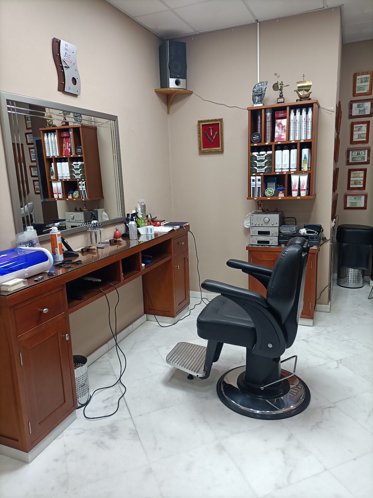 Peluquería Antonio Curiel