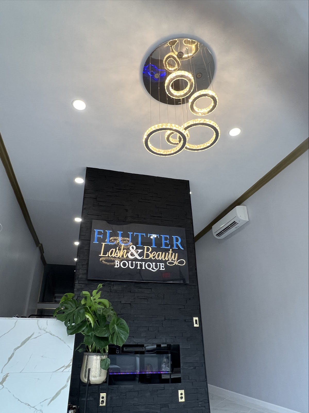 Flutter Lash & Beauty Boutique