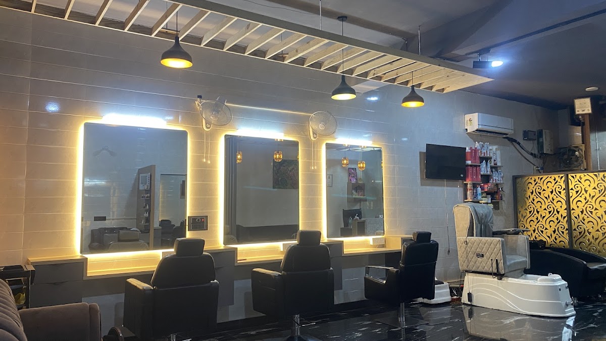 Mahi makeover unisex salon