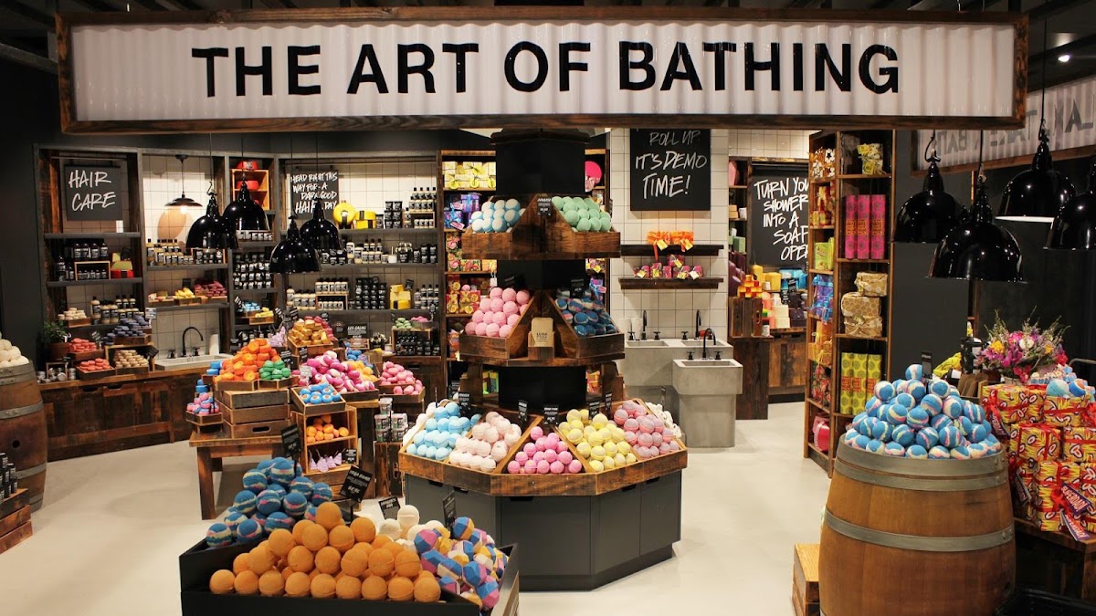 LUSH Cosmetics QVB