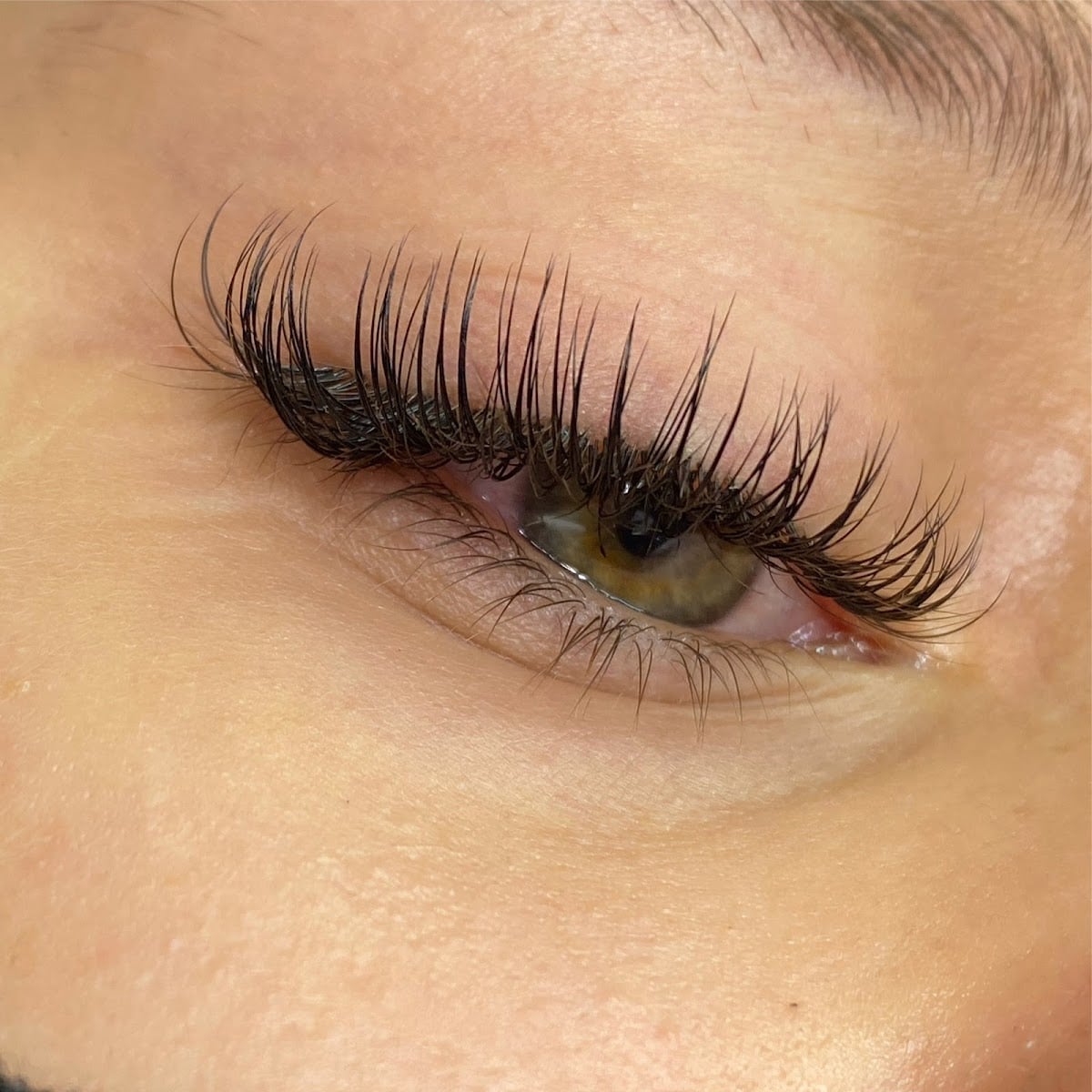 María E Lash Studio