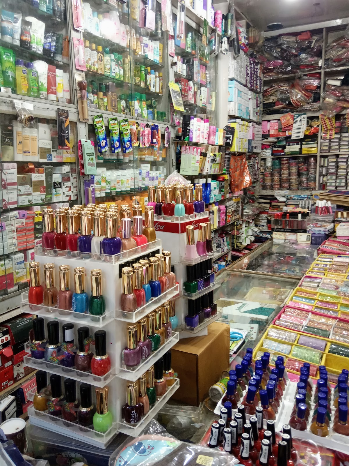 Dina Nath & Sons