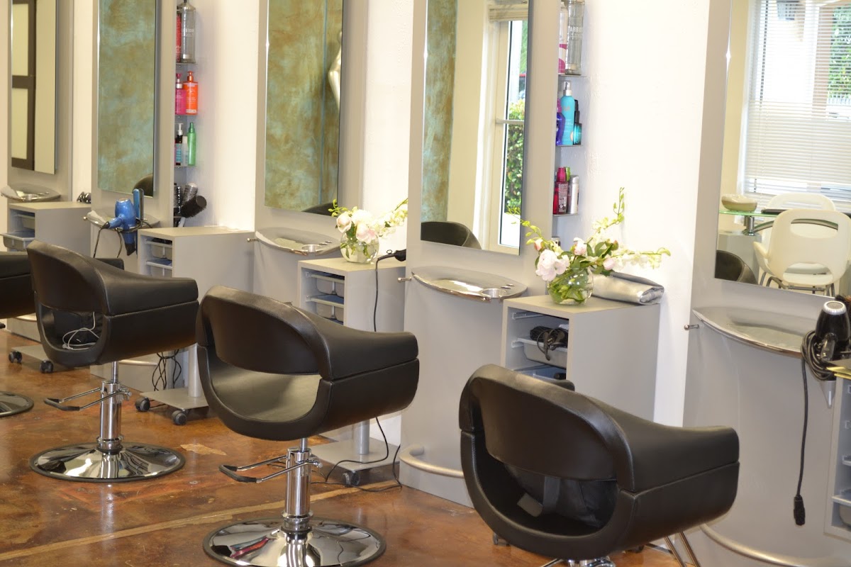 ZEVASTIANSBEAUTYPLACE MIA