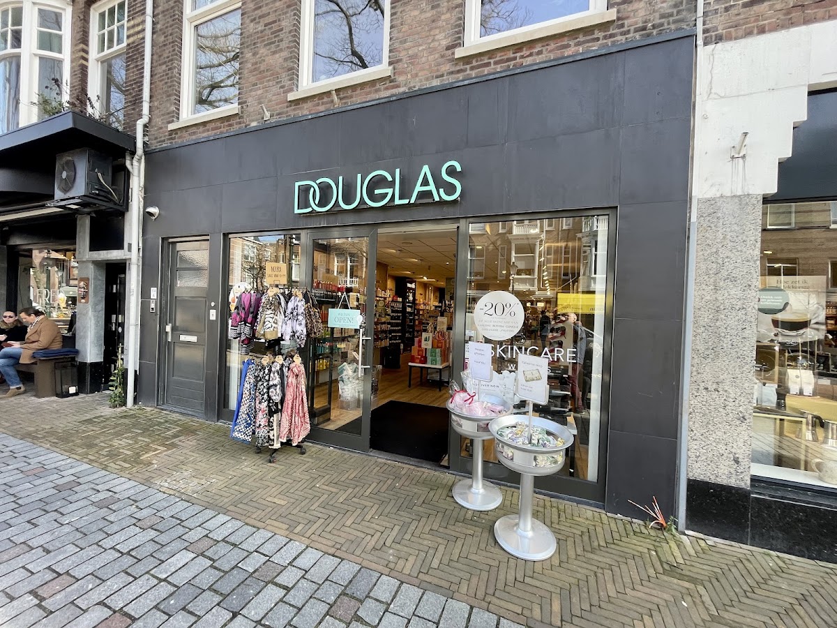 Parfumerie Douglas Den Haag Frederik Hendriklaan