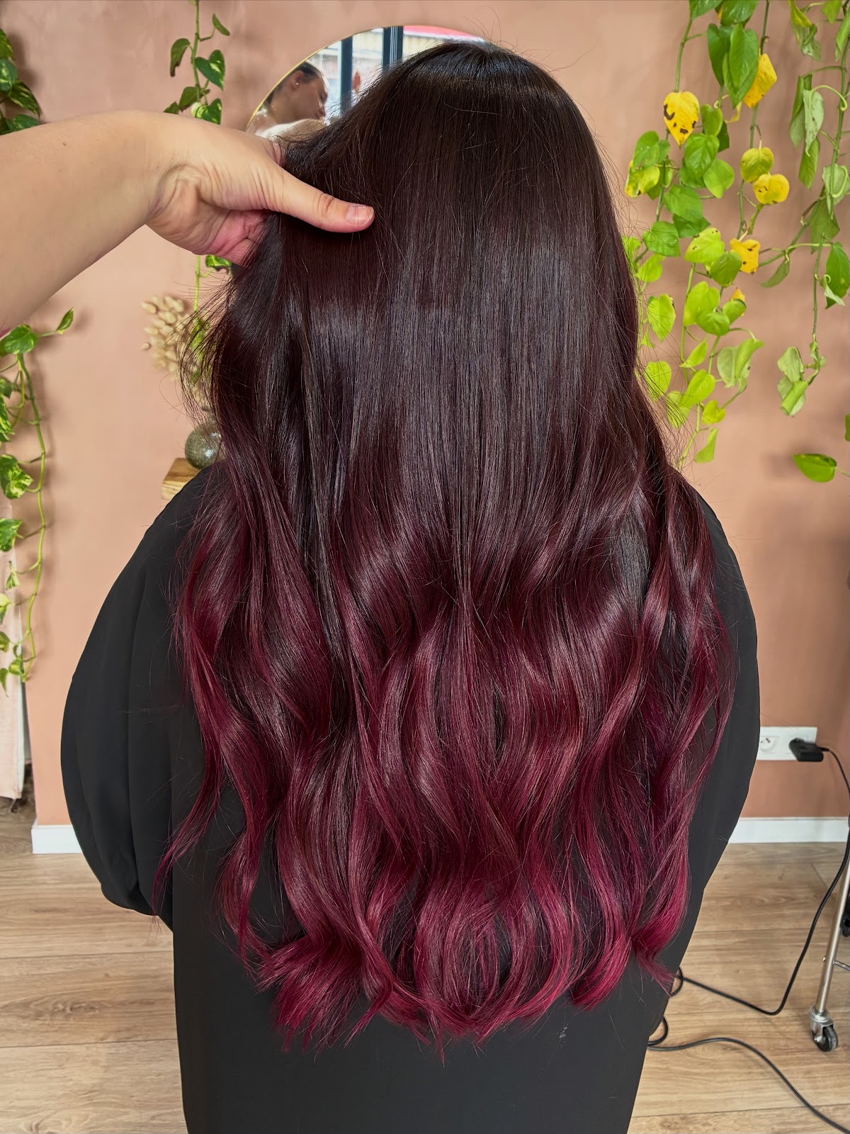 Anastasia.Rvs coiffure, lissage, botox, beauté du regard