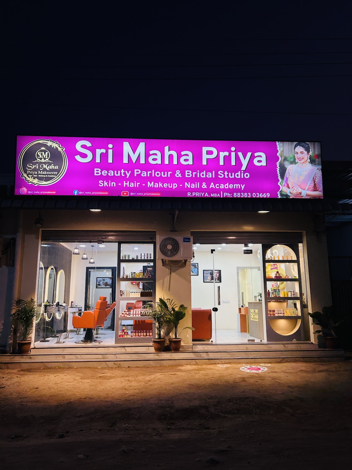 Sri Maha Priya Beauty Parlour and Bridal Studio