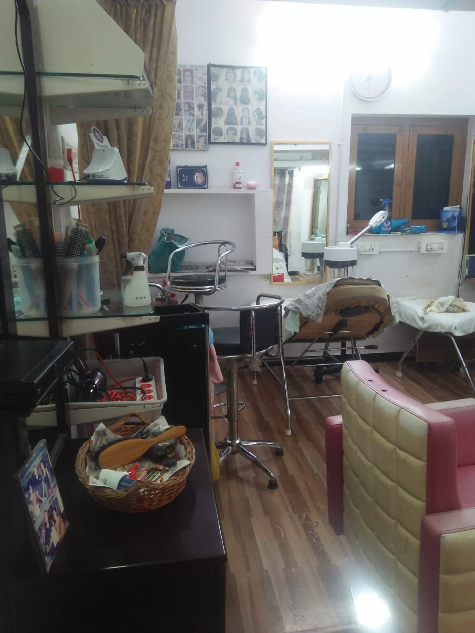 Lakshmi Beauty Parlour
