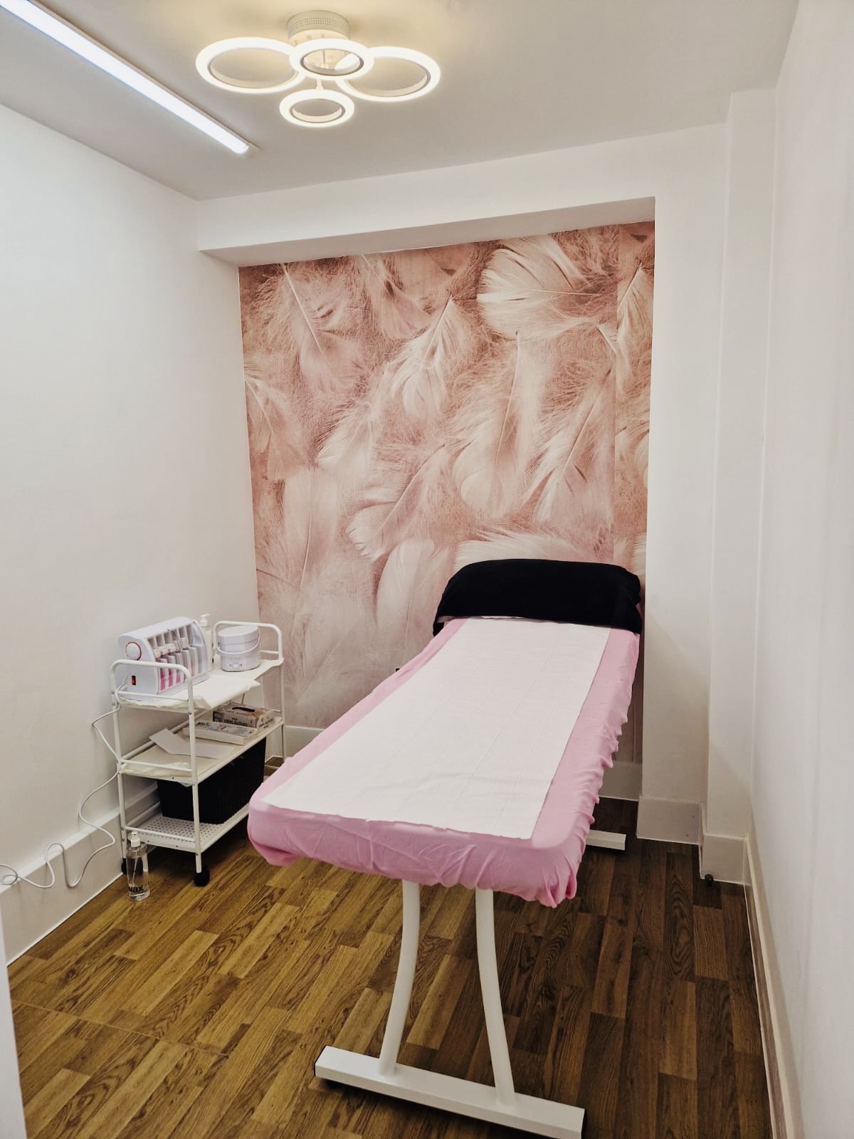 Beauty Touch By Ruby
