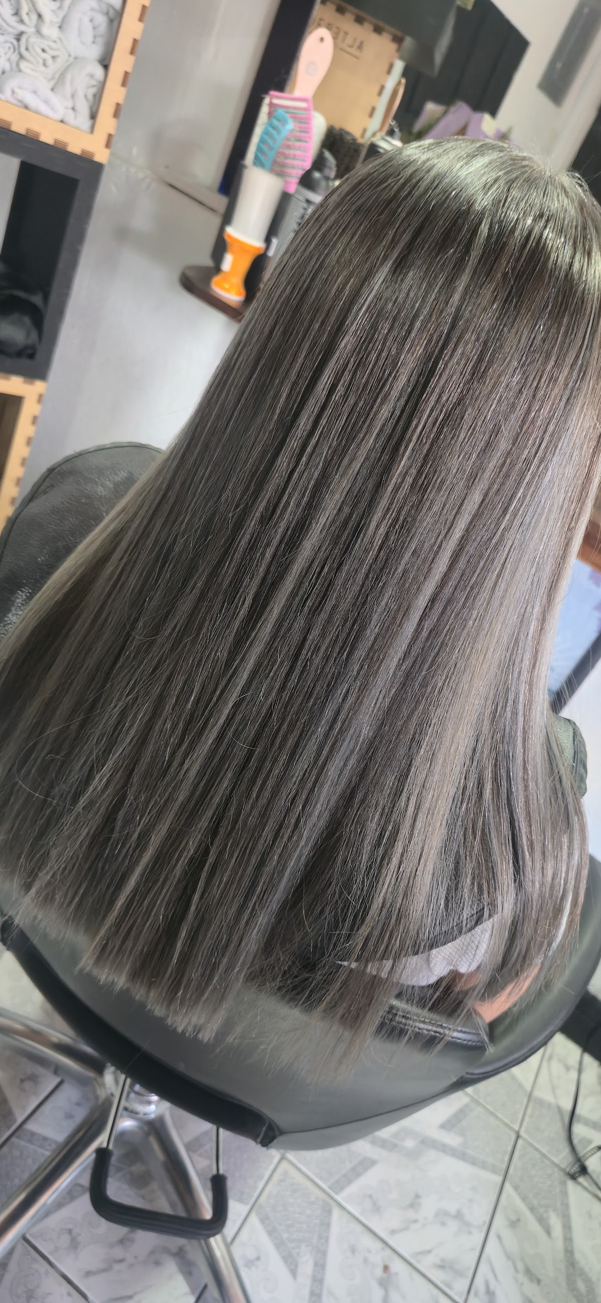 Yeyi Salon