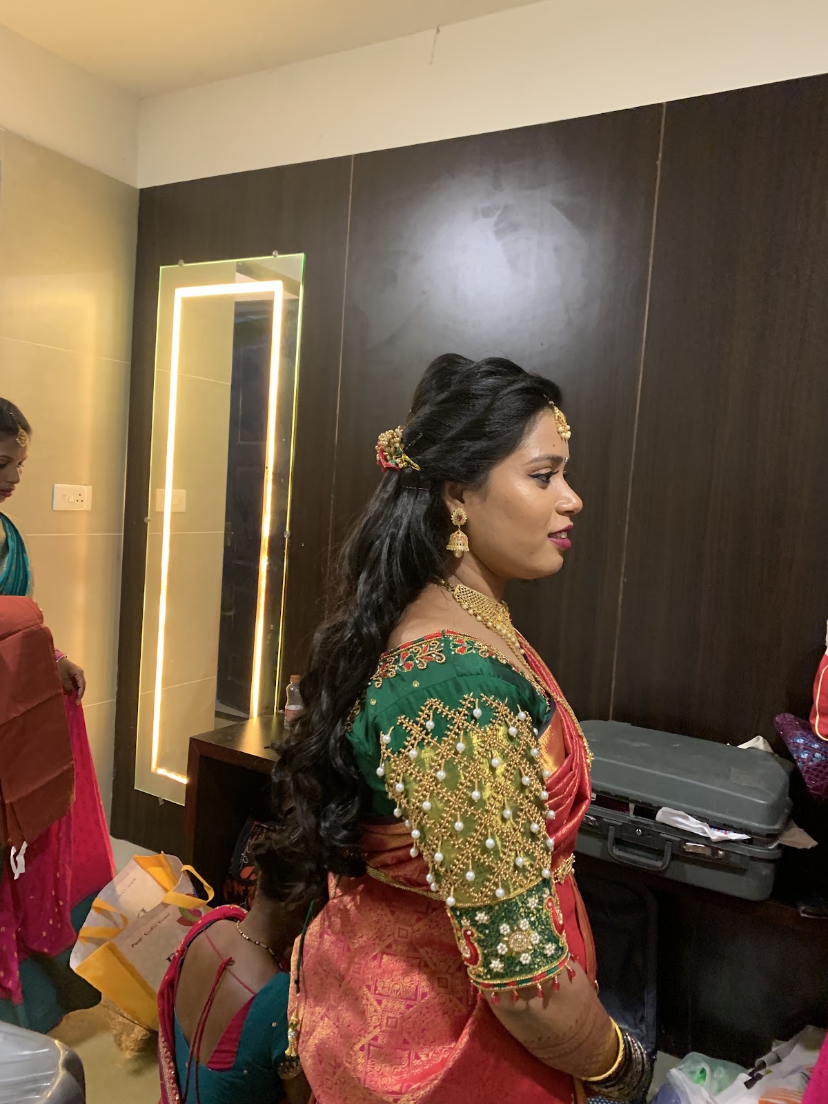 Glorious Beauty Parlour