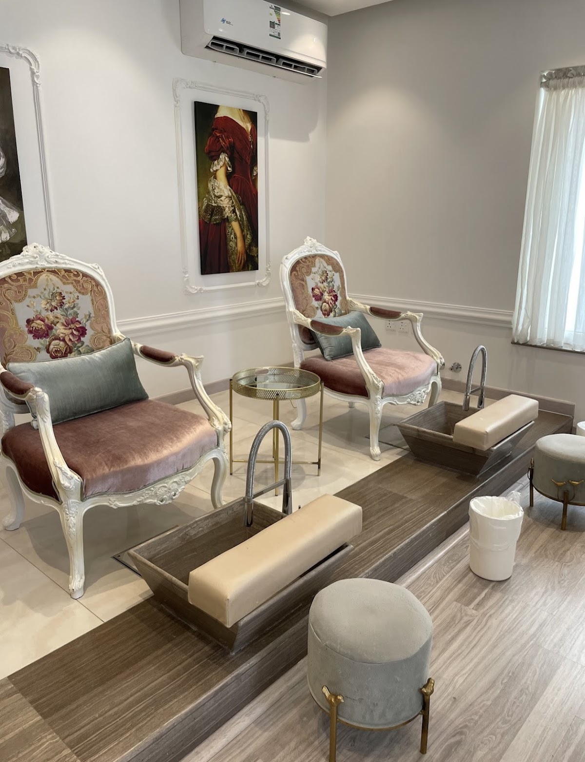 Neem Salon