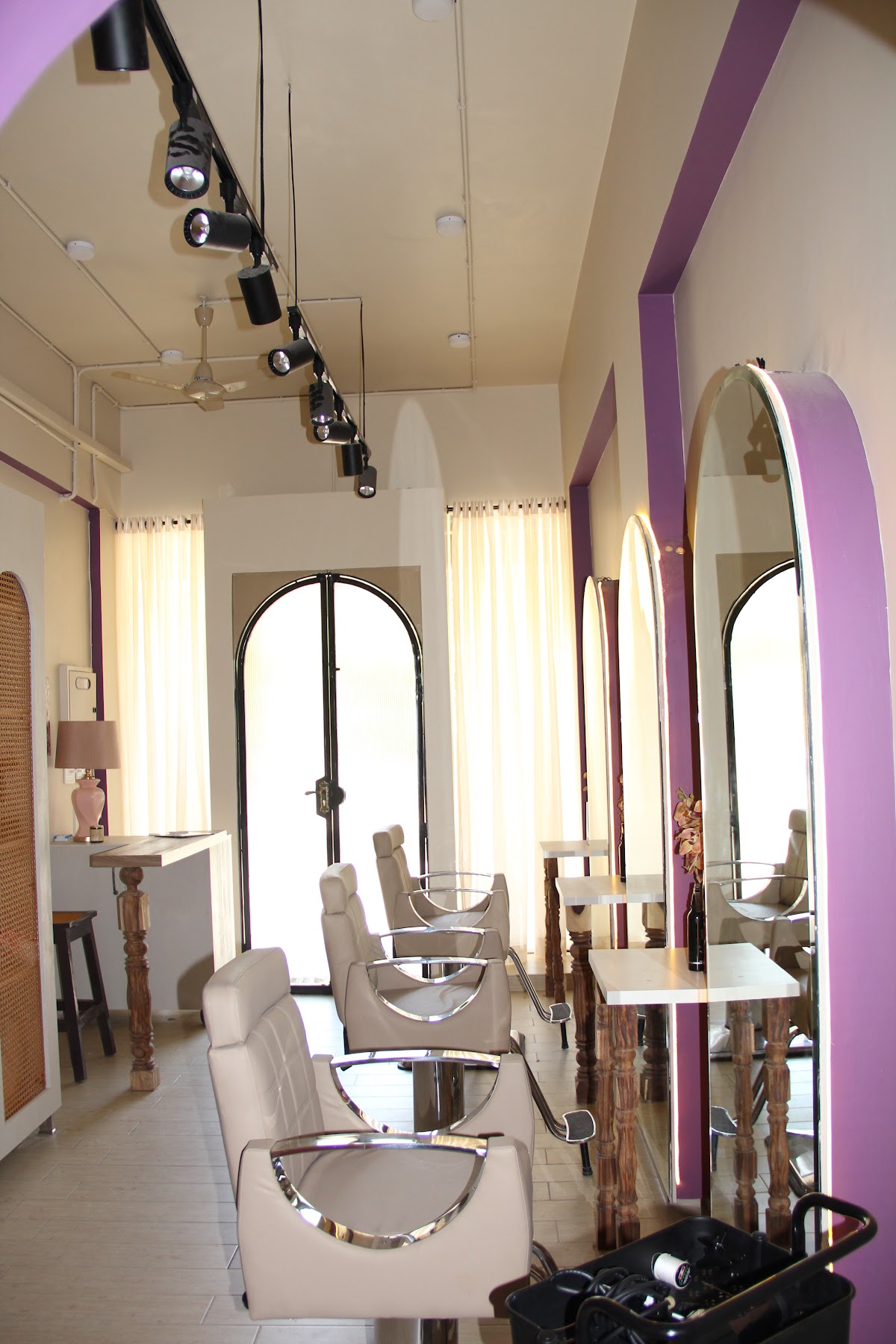 Shehla Taj Salon & Studio