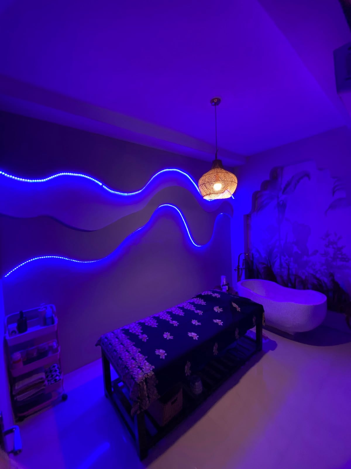 Zea Beauty Bar