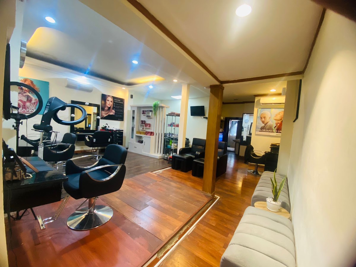 Glamourful Beauty Studio & Reflexology