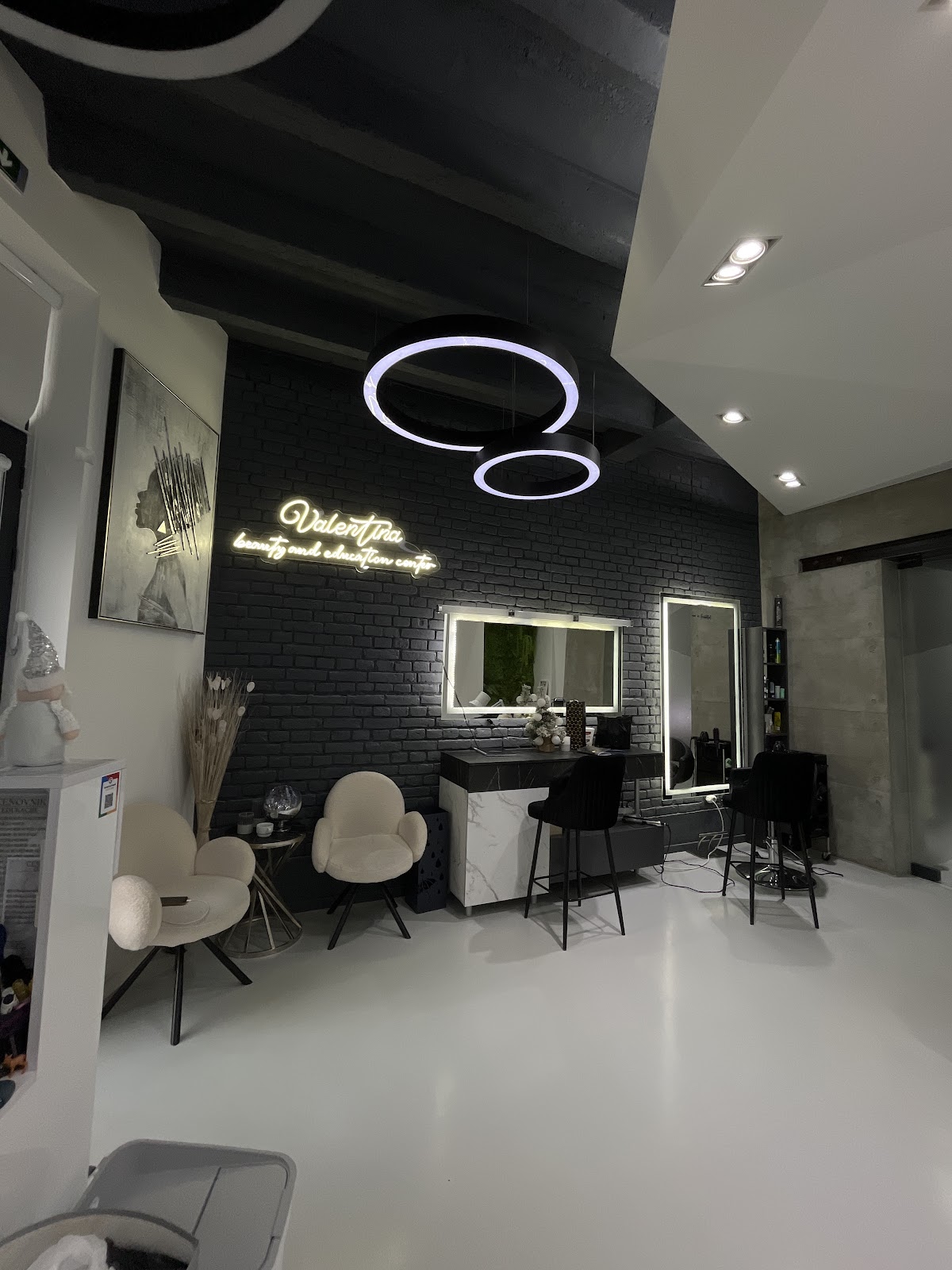 Valentina Beauty & Education Center