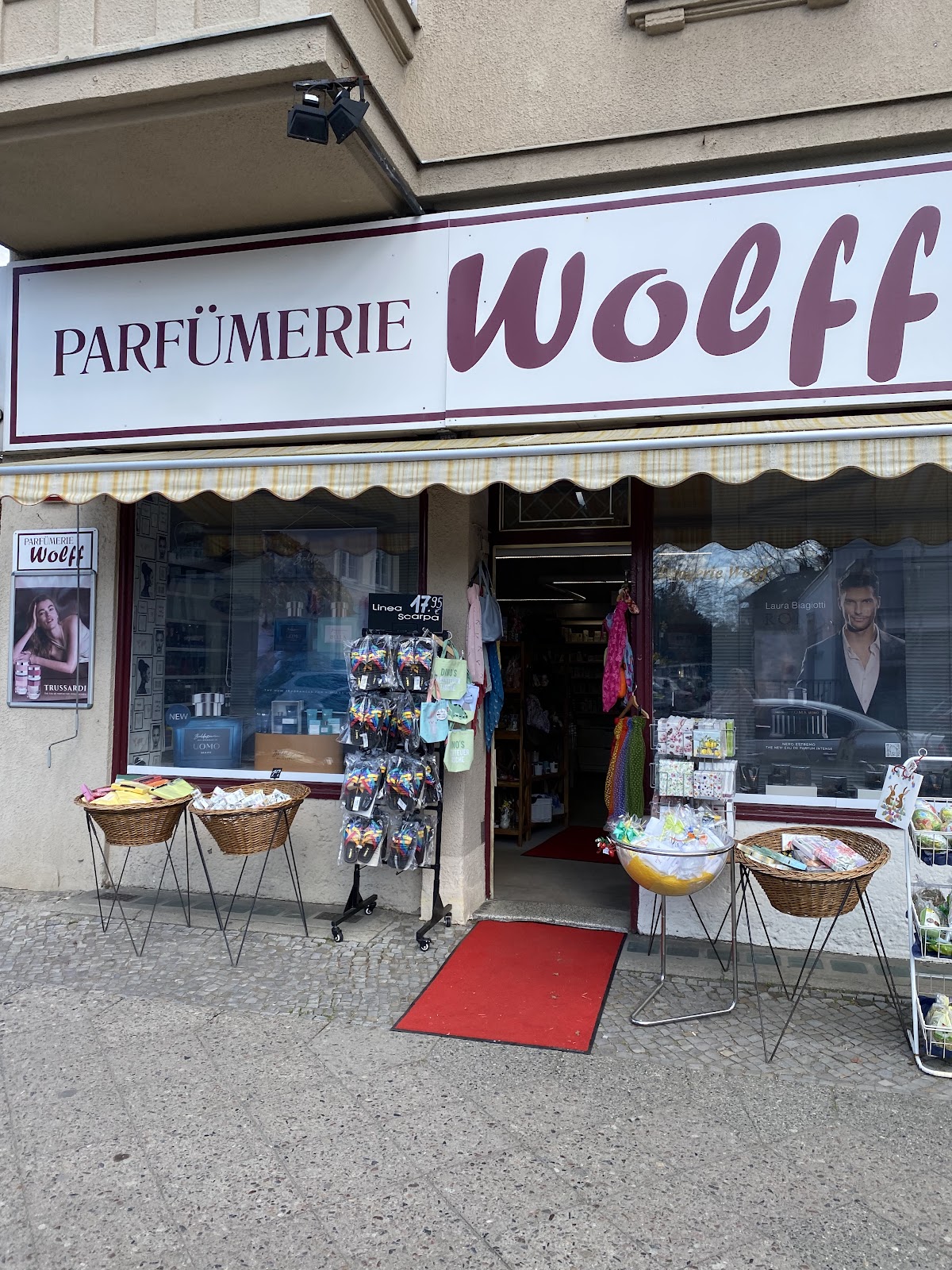 Drogerie Wolff
