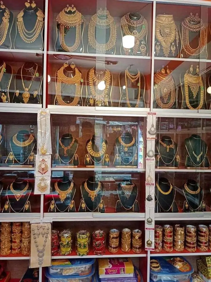 Anika City Gold and Cosmetics