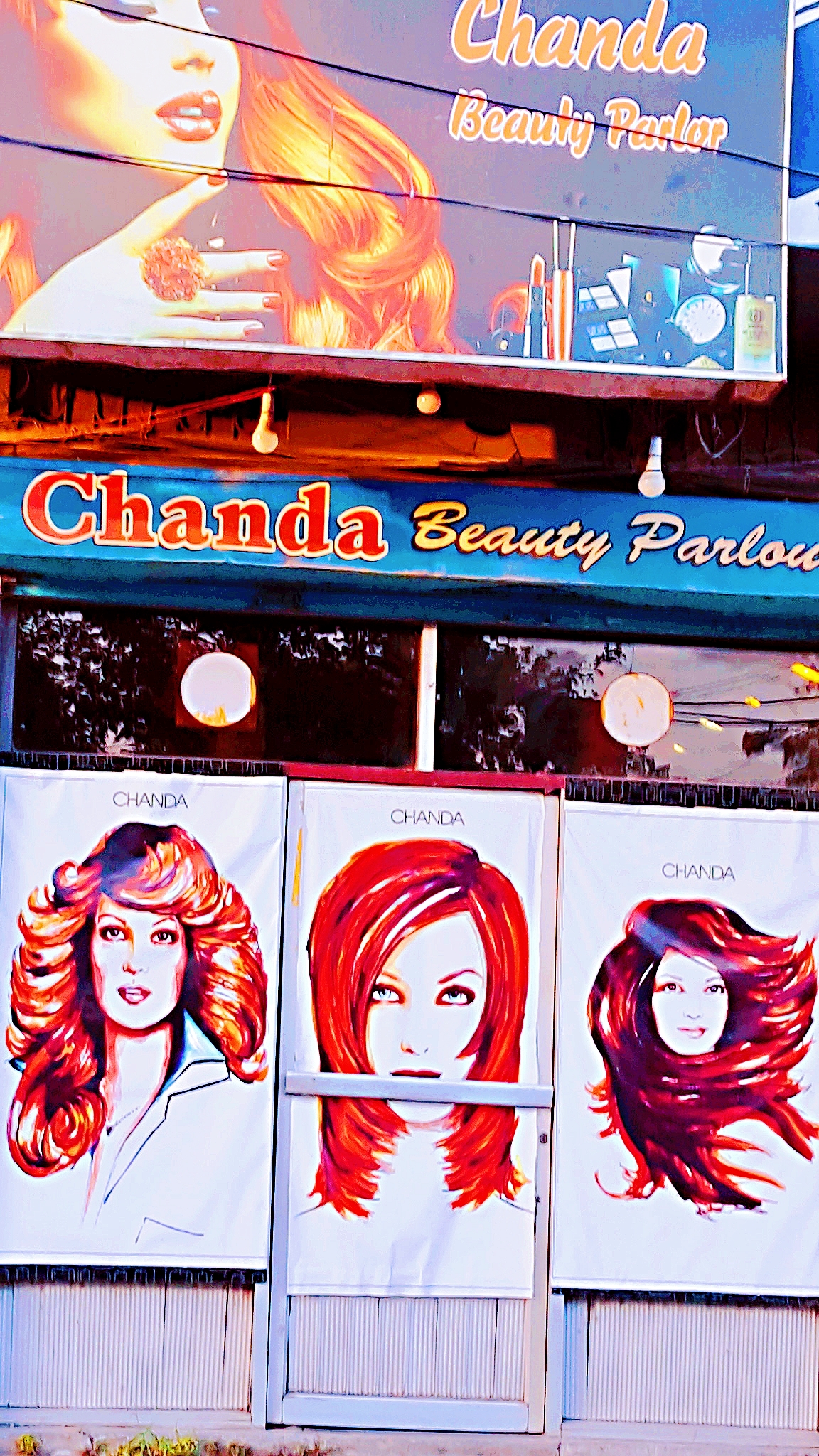 Chanda Beauty Parlour