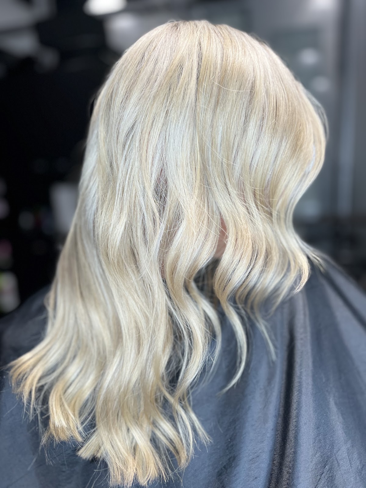 Roz and Kat Hair Salon