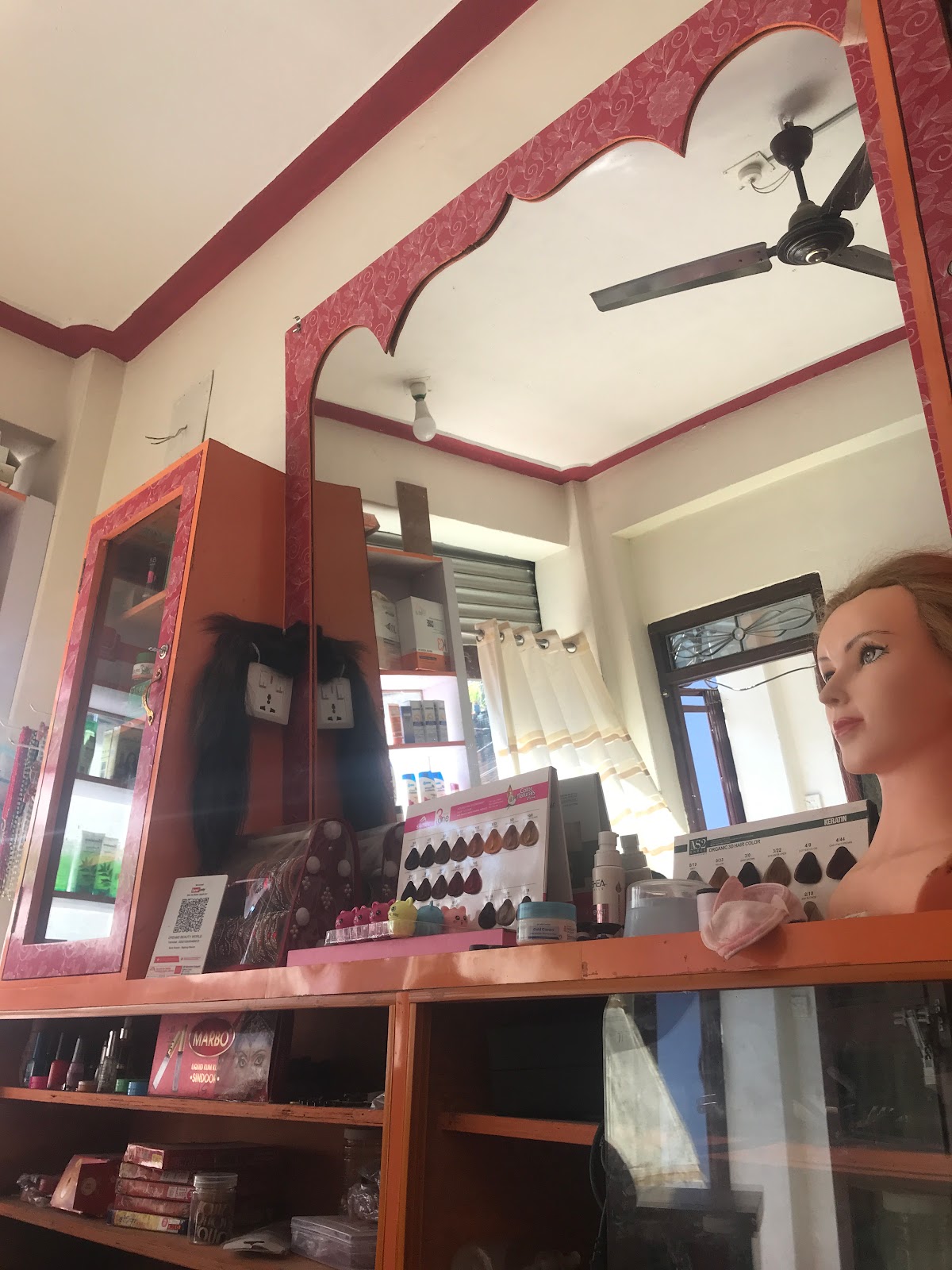Dreams Beauty Parlour