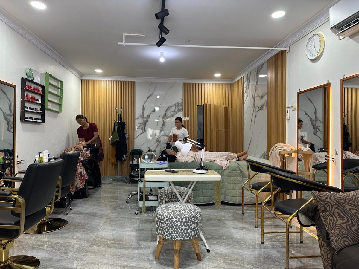 Emma Beauty Bar - Salon & Spa