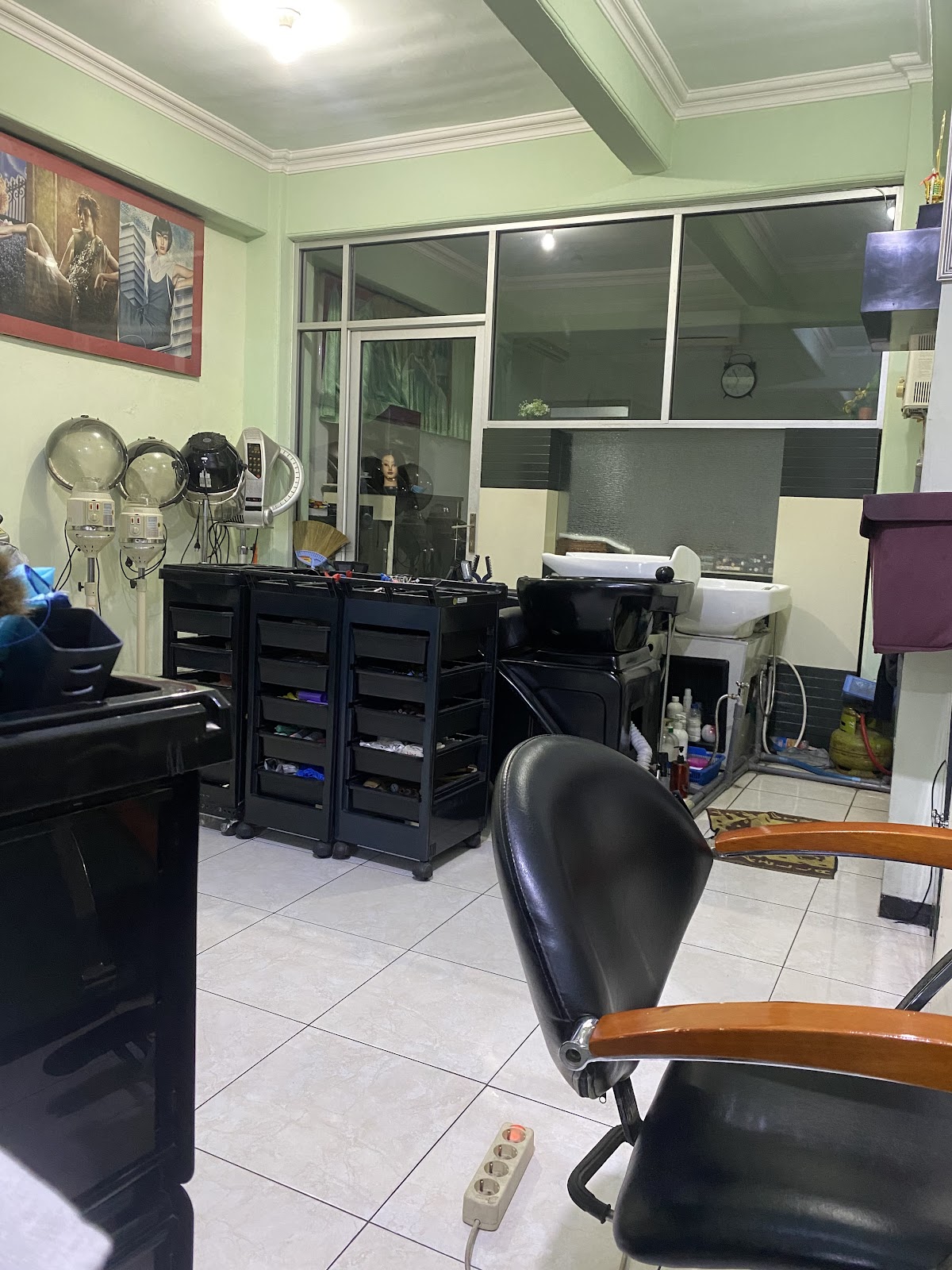 Salon Sanny