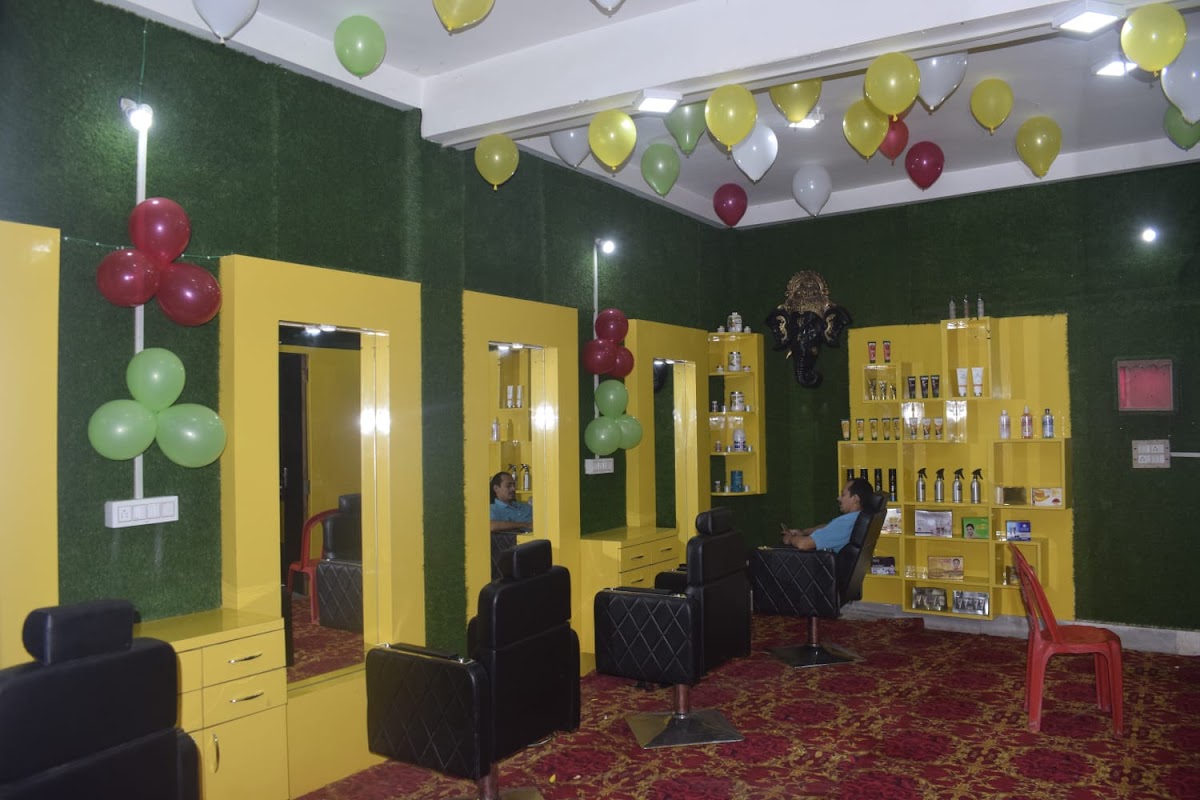 Lips Makeup Studio