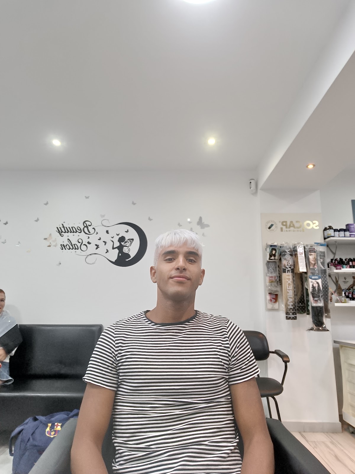 Peluquería María y Estética