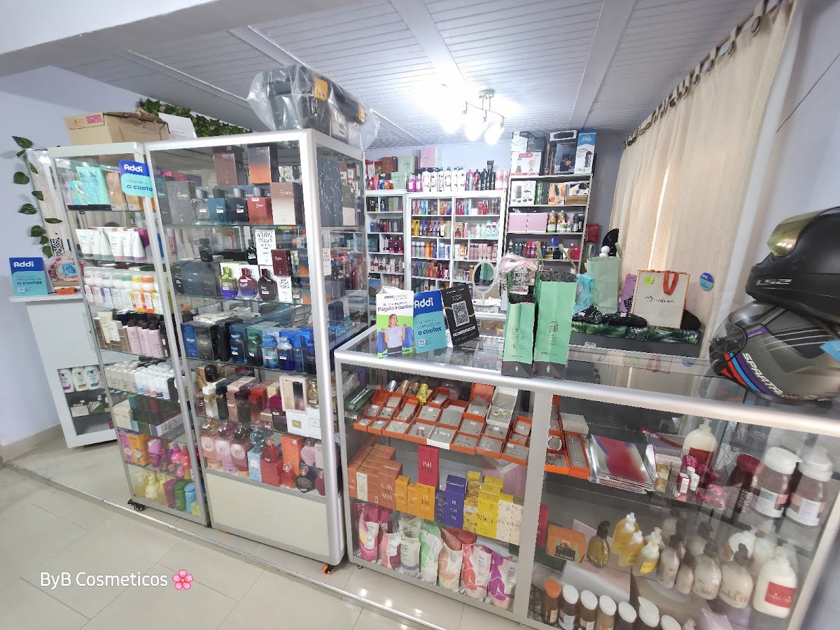 B y B Cosmeticos