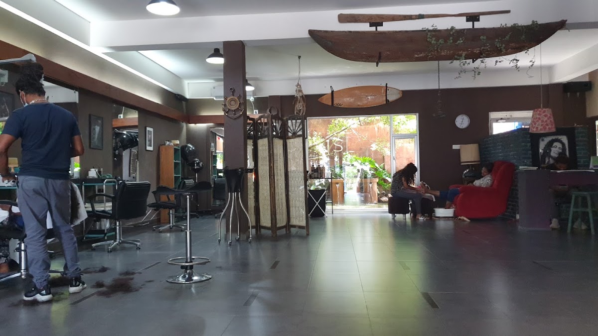 Salon LaParis