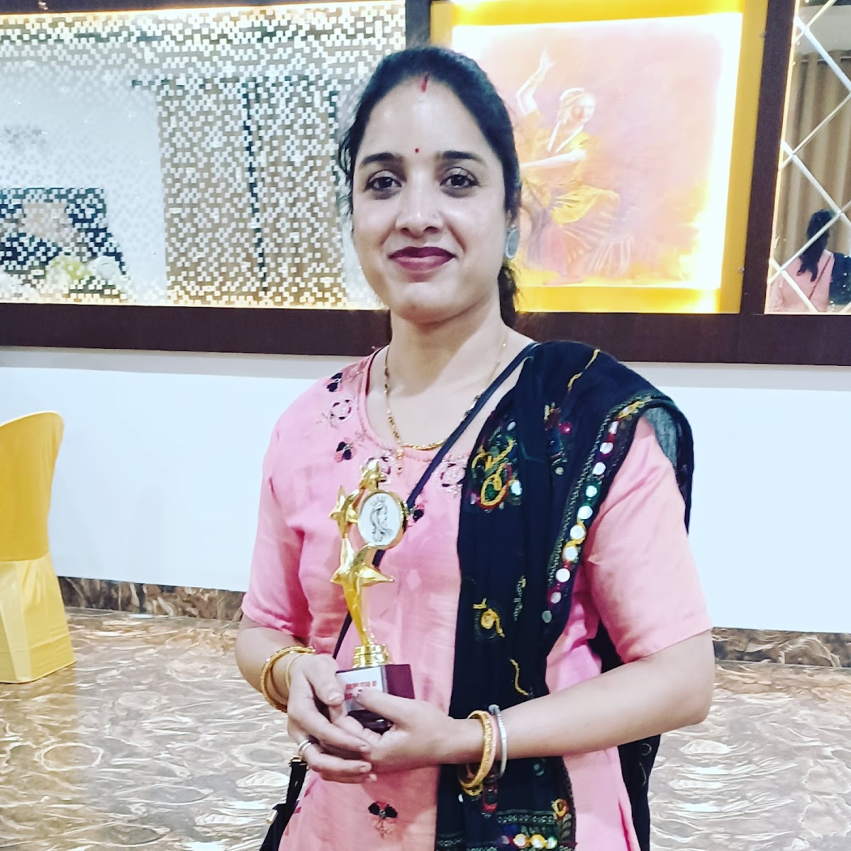 SINGHAR HARBAL BEAUTY PARLOUR