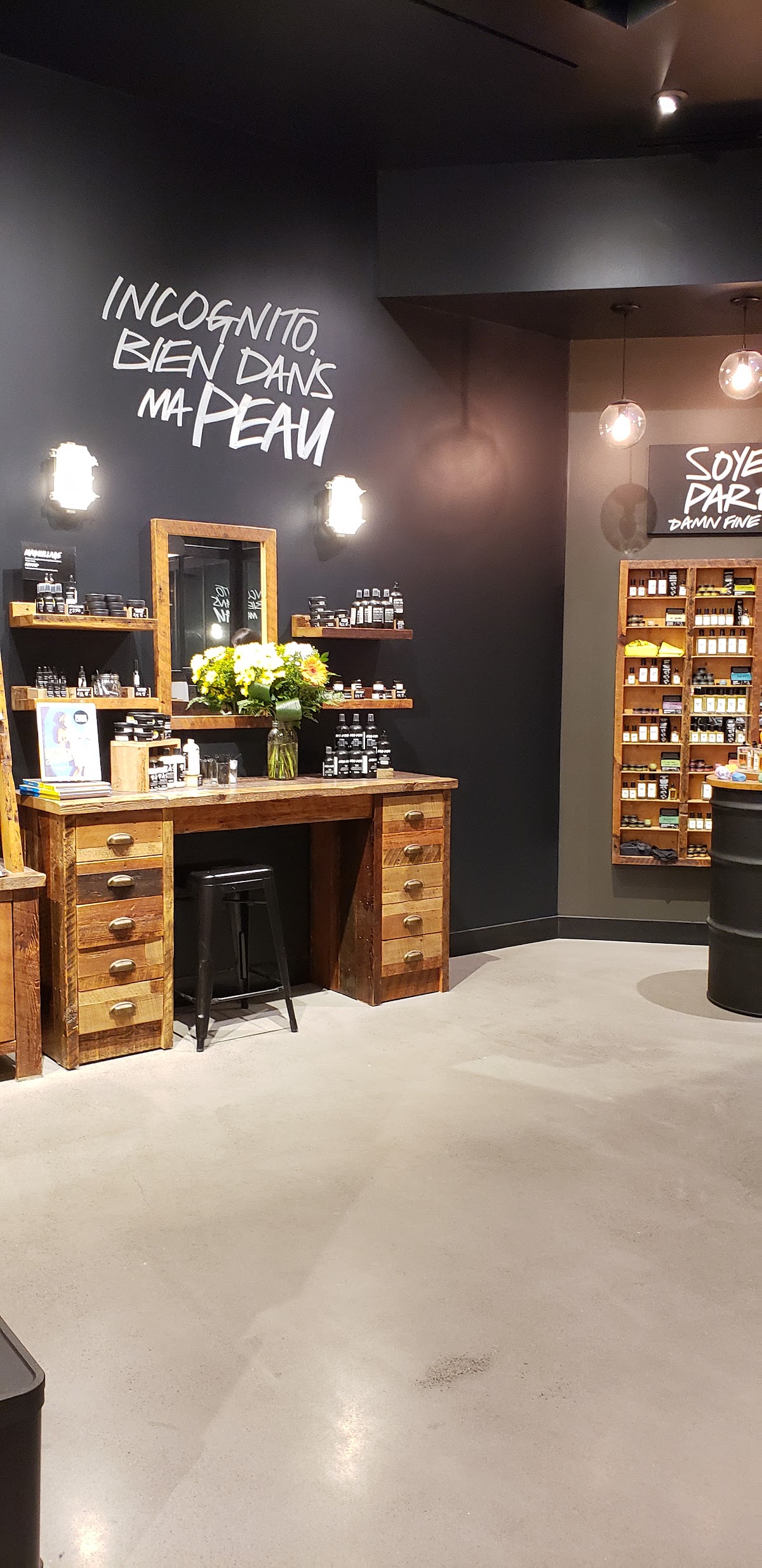 Lush Cosmetics Carrefour Laval
