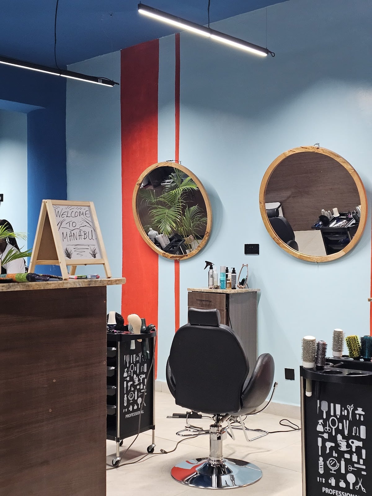 Manabu Hair Salon and Beauty Bar