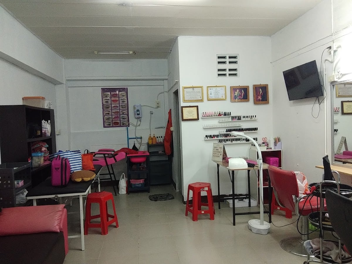 Raan Serm Suay Kewalin