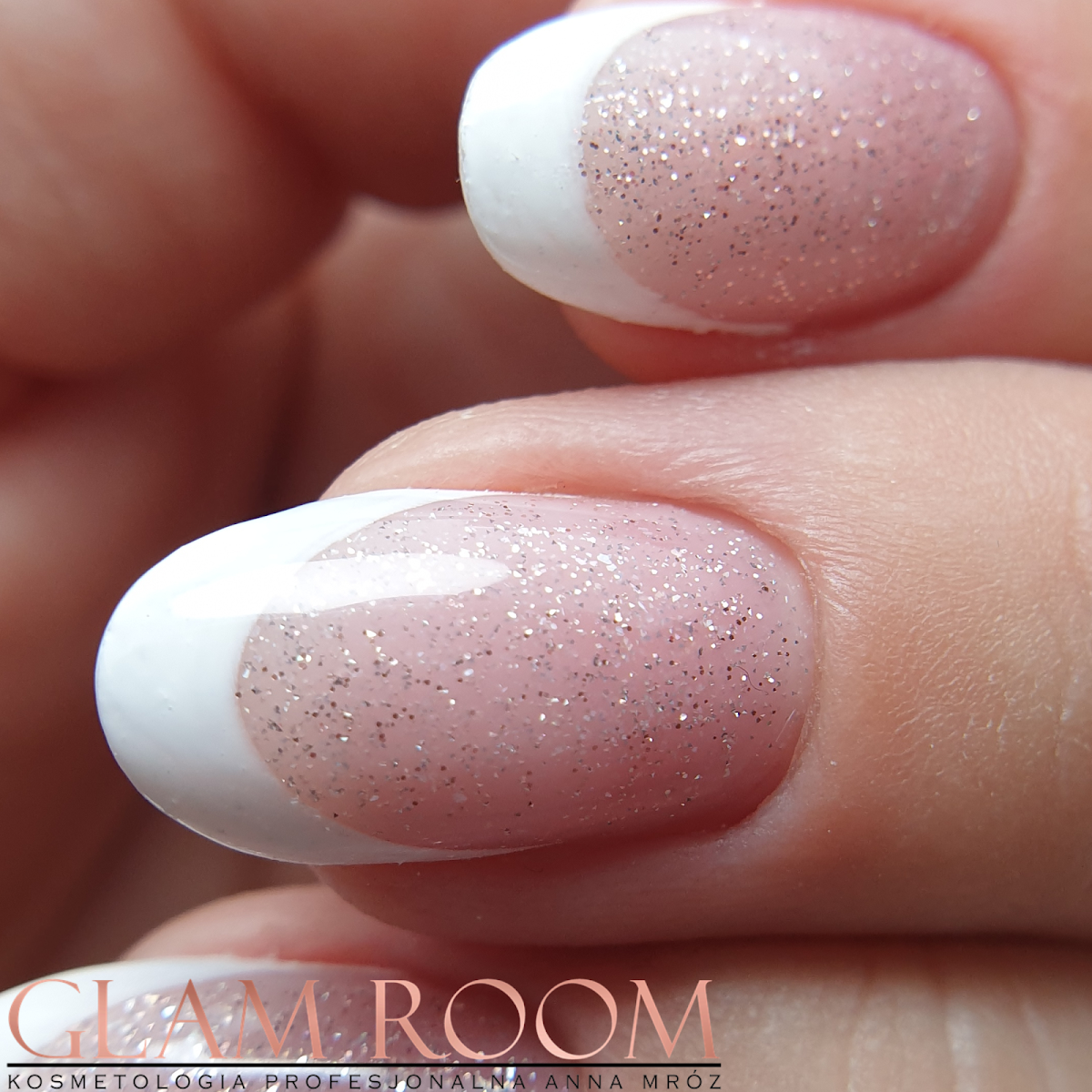 Glam Room - Kosmetologia Profesjonalna Anna Mroz