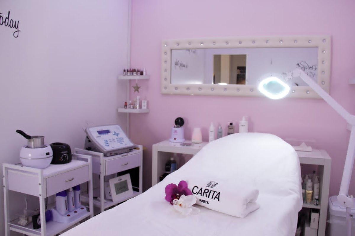 Laetitia Studio SXM