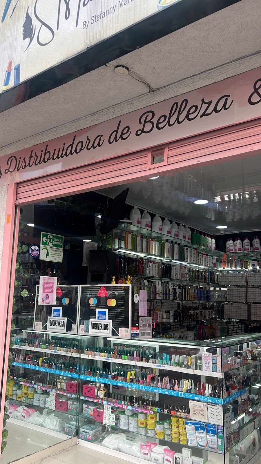 Smakeup distribuidora de belleza y maquillaje