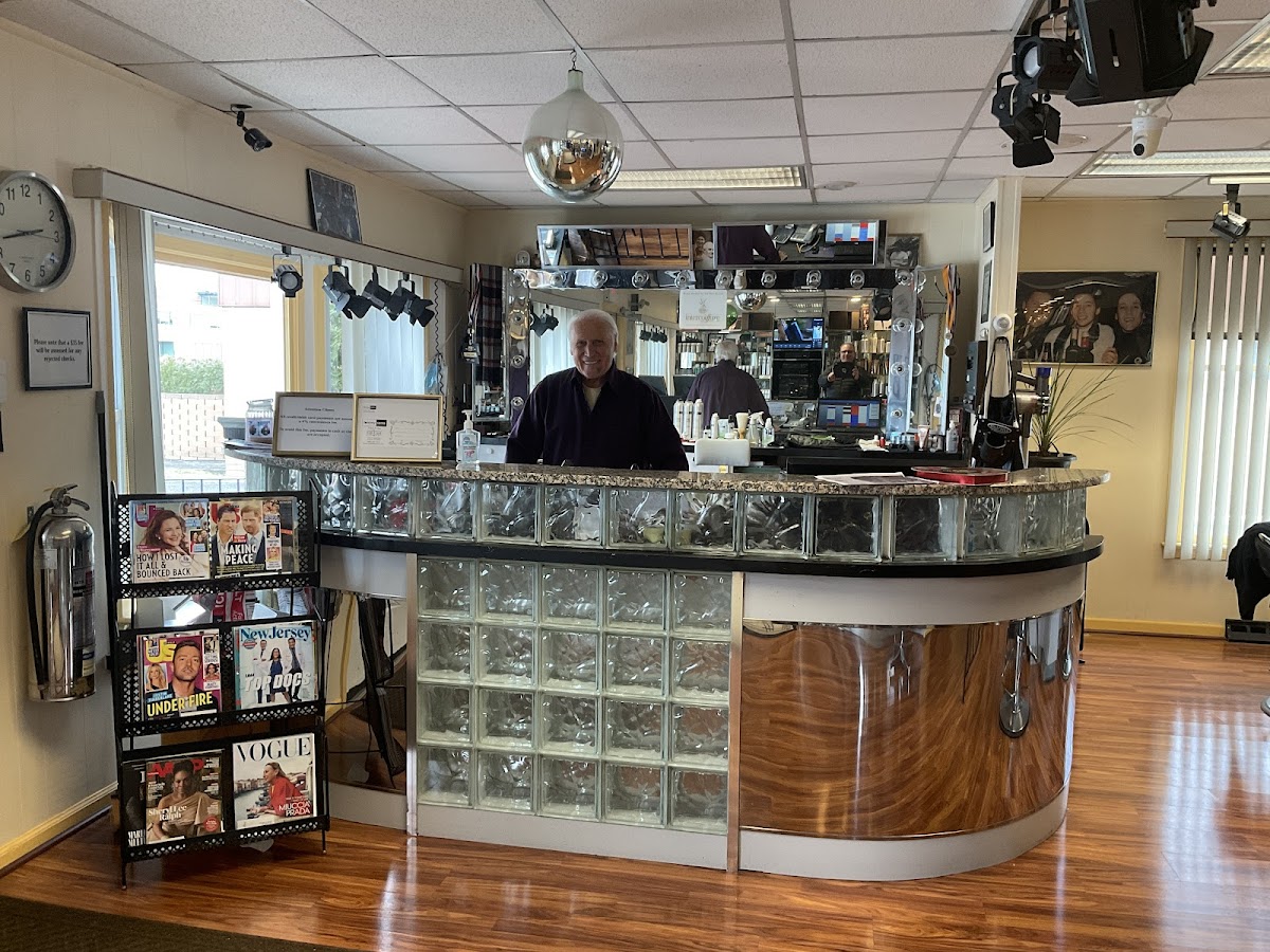 Tommy Serra Hair Salon & Spa
