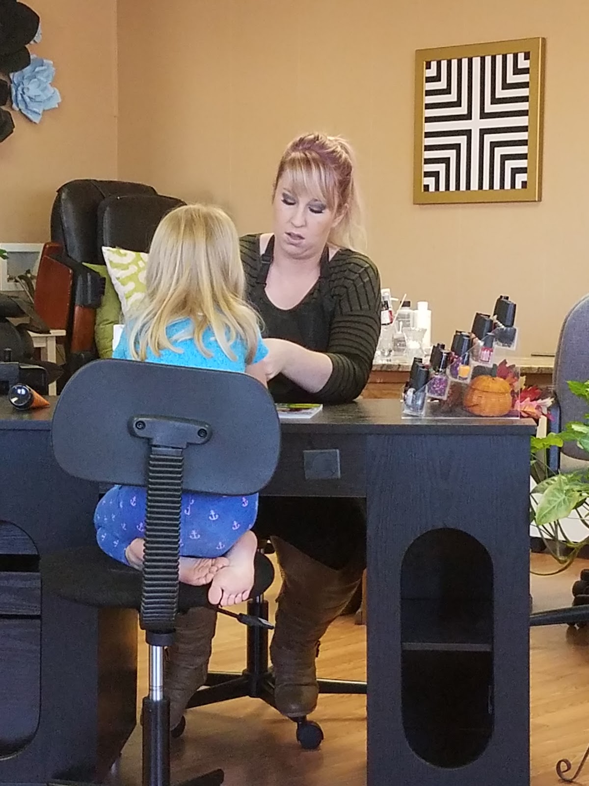 Shear Rio Hair Salon