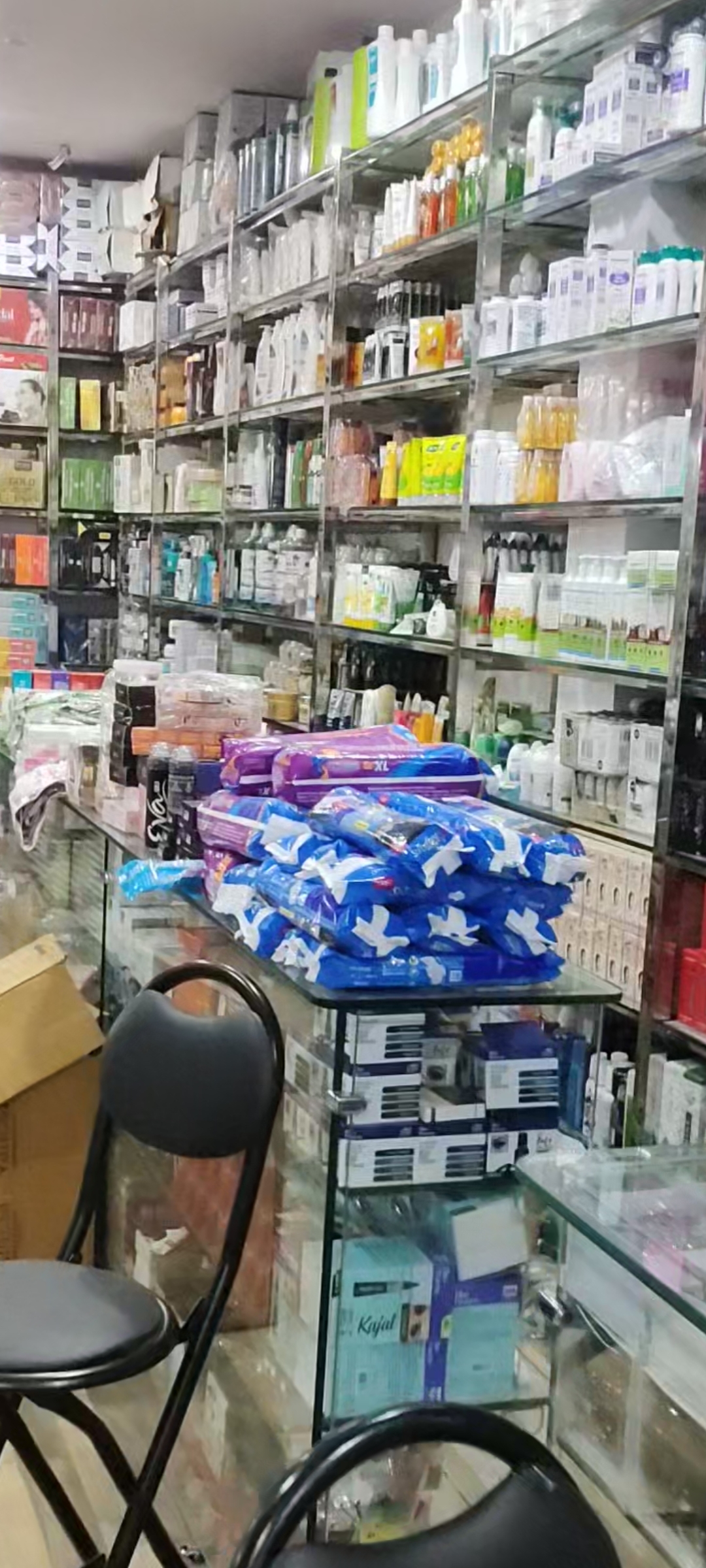 New Lavit Traders