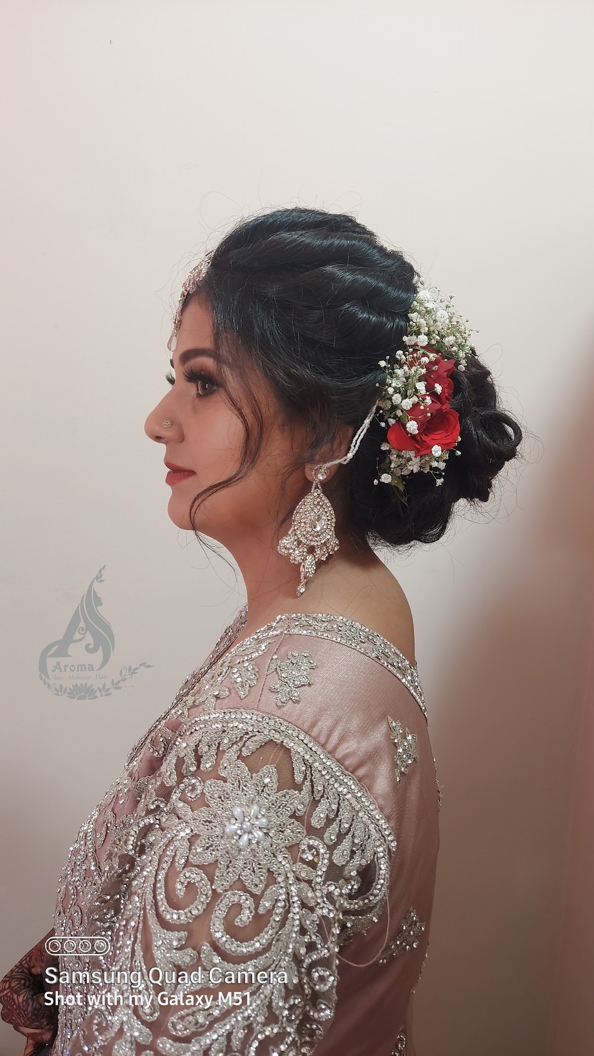 Aroma beauty salon and institute