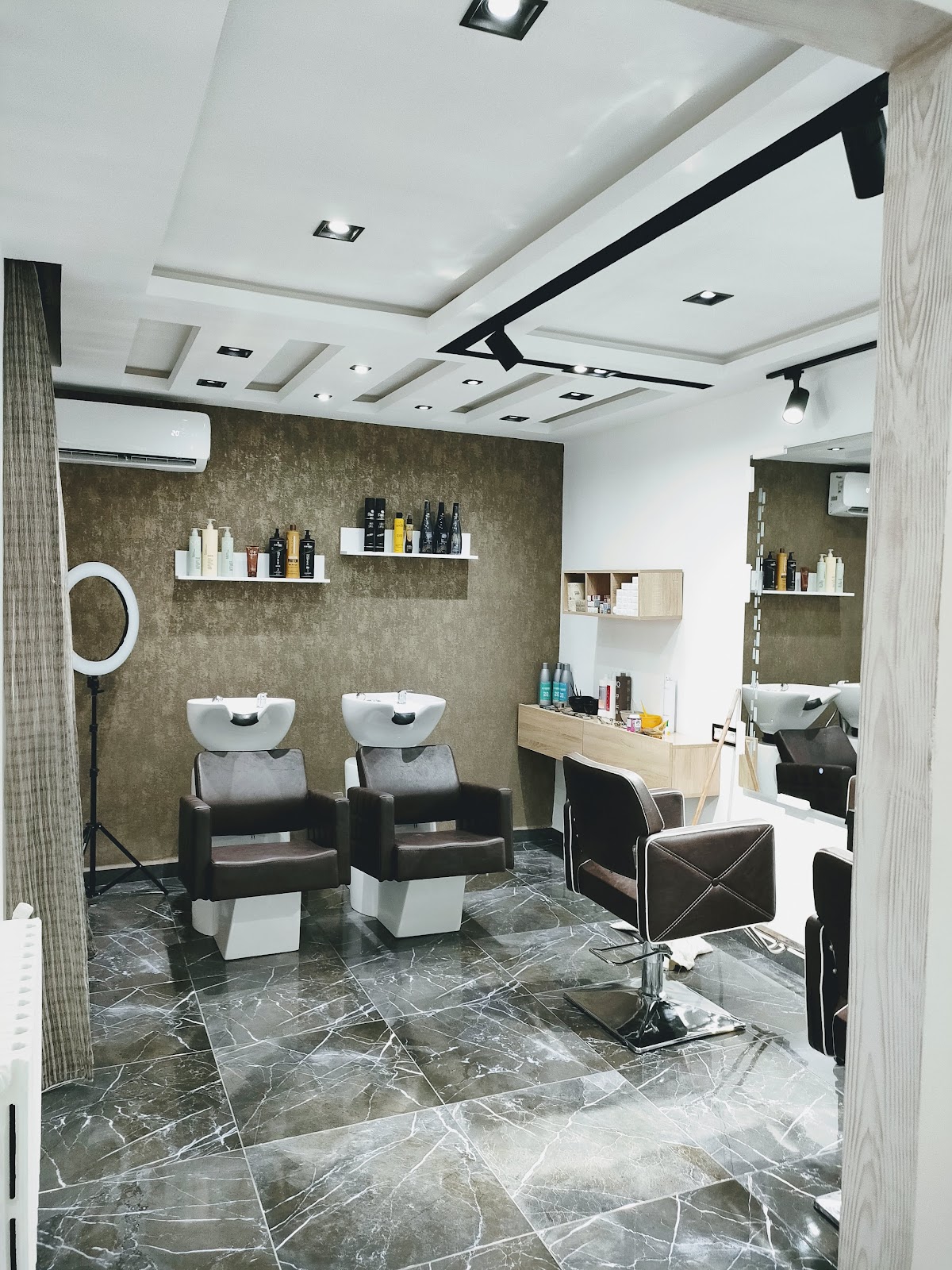 Cute Studio by GH