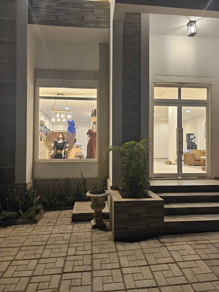 Carisma Boutique