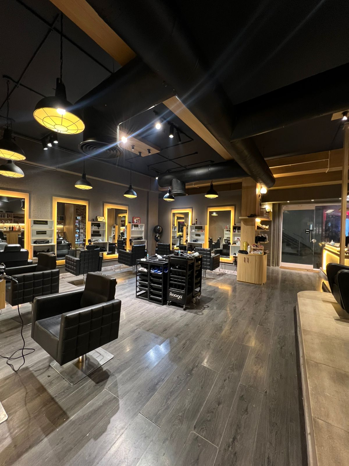 Tamaya Salon