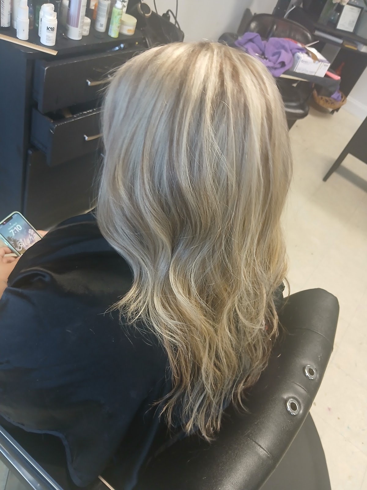 Salon Halo