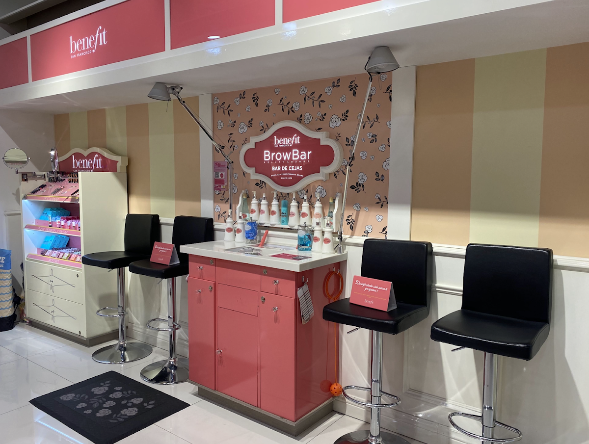 Benefit Cosmetics Brow Bar
