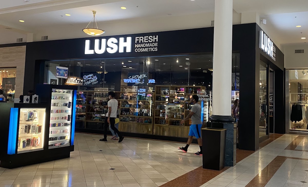 Lush Cosmetics Crabtree Valley