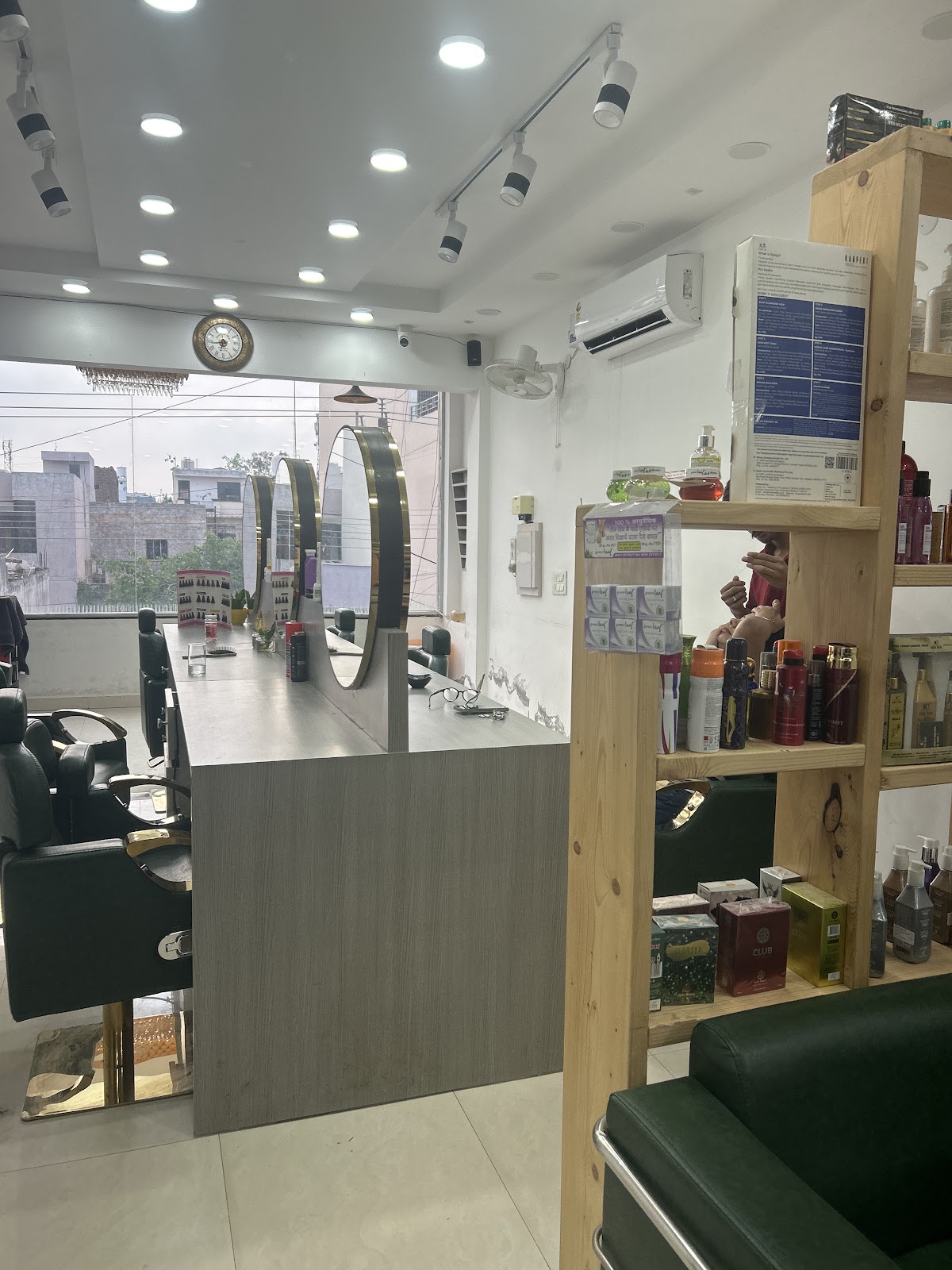 Studio 39 Salon